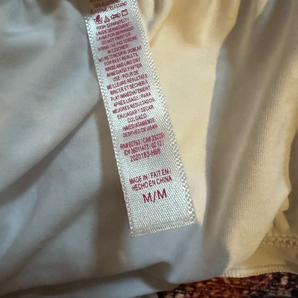 Women’s White NWT Fox Bikini Swimsuit, bottom size Medium top size Large - Picture 7 of 9